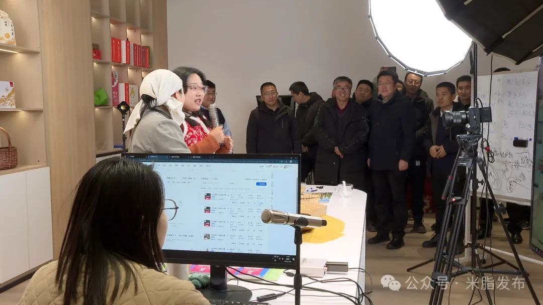 陕西米脂县举行驻村党建联盟系列活动之直播