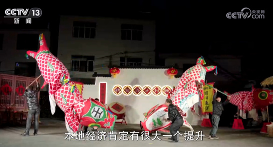 抖音主播郑冬蛟办“村晚”获央视点赞(图3)