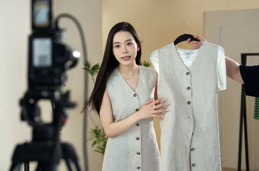 杭州老板锚定抖音一年卖货80亿(图8)