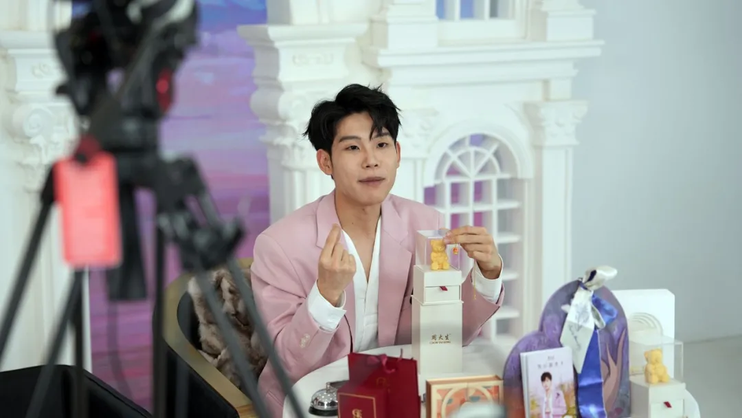 杭州老板锚定抖音一年卖货80亿(图9)