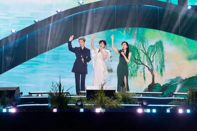 KAIYUN入口：遥望科技双案例入选“中国新电商发展创新案例”(图4)