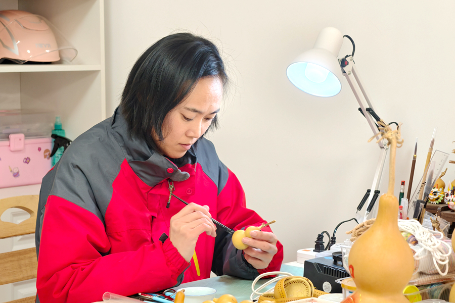 KAIYUN入口：新聊人物丨听障夫妇杜一斌、孟丹丹：静处亦有声匠心绽芳华(图4)