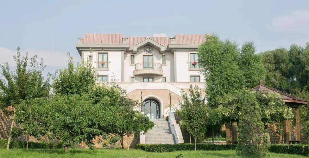 怡园酒业复牌：累计涨幅220%杨陵江F2