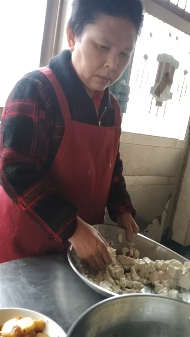 失联21年女子借助抖音寻人回家：老母已89岁自己当上外婆(图7)