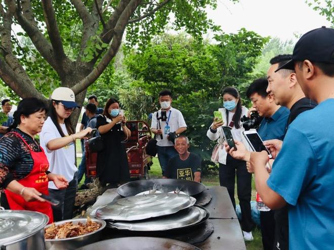 安徽定远：文明实践“云”聚力直播“链”出新图景(图2)