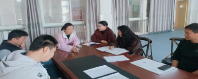 齐心协力巧谋划蓄势待发启新篇——嵩县崔玉山体育名师工作室研讨会(图2)